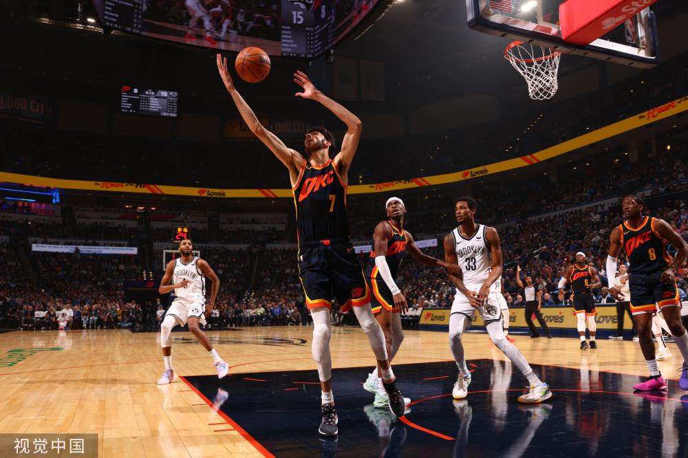 他用自己的 他用自己的